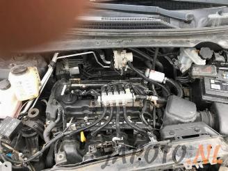 Hyundai Ix35 iX35 (LM), SUV, 2009 / 2015 2.0 16V picture 19