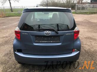 Toyota Verso S Verso S, MPV, 2010 / 2016 1.33 16V Dual VVT-I picture 4