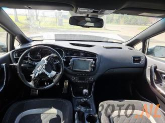 Kia Cee d Cee'd (JDB5), Hatchback 5-drs, 2012 / 2018 1.0i T-GDi 12V 120 picture 9