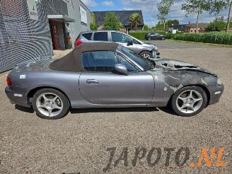 Mazda MX-5 MX-5 (NB18/35/8C), Cabrio, 1998 / 2005 1.6i 16V picture 6