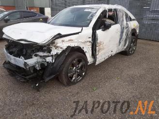 Salvage car Mazda MX-30 MX-30, SUV, 2020 e-SkyActiv 145 2023