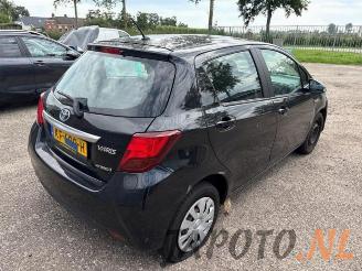 Toyota Yaris Yaris III (P13), Hatchback, 2010 / 2020 1.5 16V Hybrid picture 5