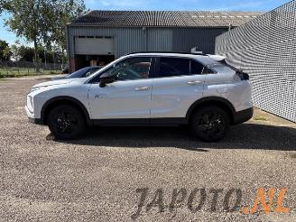 Mitsubishi Eclipse Cross Eclipse Cross (GK/GL), SUV, 2017 2.4 16V PHEV 4x4 picture 2