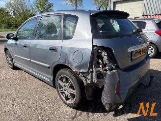 Honda Civic Civic (EP/EU), Hatchback 3-drs, 2000 / 2005 1.4 16V picture 3