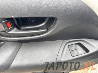 Toyota Aygo Aygo (B40), Hatchback, 2014 1.0 12V VVT-i picture 15