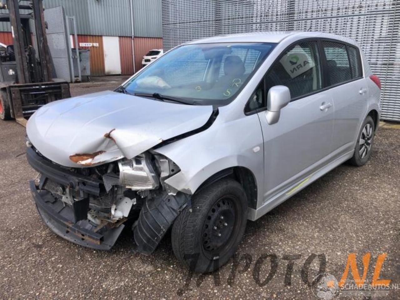 Nissan Tiida Tiida (C11X), Hatchback, 2007 / 2011 1.6 16V