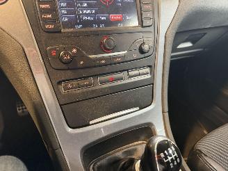 Ford Mondeo 1.6 EcoBoost Titanium picture 19