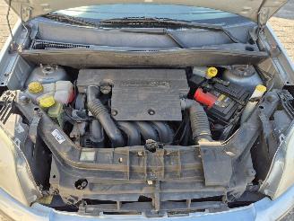 Ford Fusion Combi 1.6 16V (FYJA(Euro 5)) [74kW] picture 7