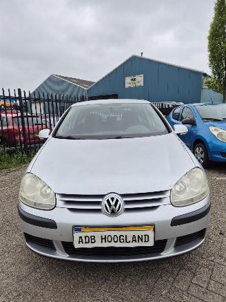 Vrakbiler auto Volkswagen Golf (1K1) Hatchback 1.6 (BSE) [75kW] 2006/1