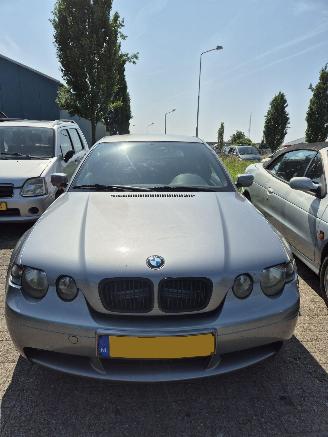 rozbiórka samochody osobowe BMW 3-serie Compact (E46/5) Hatchback 316ti 16V (N42-B18A) [85kW] 5-BAK 2004/1