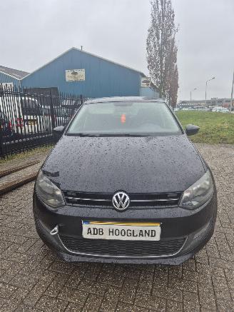 krockskadad bil auto Volkswagen Polo V (6R) Hatchback 1.2 12V BlueMotion Technology (CGPA(Euro 5)) [51kW] 5-BAK 2011/1