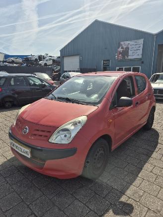 Nissan Pixo (D31S) Hatchback 1.0 12V (K10B(Euro 5)) [50kW] 5-BAK picture 2