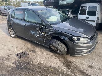  Volkswagen Golf Golf VII (AUA) Hatchback 1.0 TSI 12V (CHZC(Euro 6)) [81kW] 2017/3