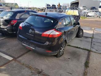 Salvage car Renault Mégane Megane III Berline (BZ), Hatchback 5-drs, 2008 / 2017 1.6 16V 2012/5