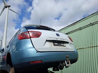 Vrakbiler auto Seat Ibiza Ibiza ST (6J8), Combi, 2010 / 2016 1.2 TDI Ecomotive 2011/1