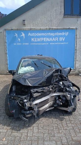 Salvage car Opel Corsa Corsa E Hatchback 1.0 SIDI Turbo 12V (B10XFT(Euro 6)) [66kW]  (09-2014=
/12-2019) 2018