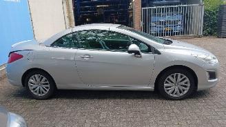 Peugeot 308 308 CC (4B) Cabrio 1.6 16V THP 155 (EP6CDT(5FV)) [115kW]  (06-2009/12-=
2014) picture 8