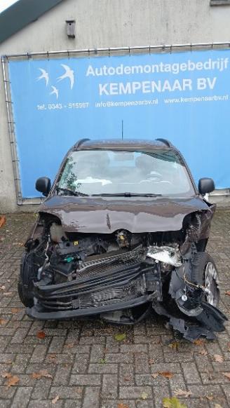 Coche siniestrado Fiat Panda Panda/Pandina (312) Hatchback 0.9 TwinAir Turbo 85 (312.A.2000) [63kW]=
  (02-2012/...) 2012