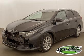 krockskadad bil auto Toyota Auris 1.2 Automaat Navi Clima 2018/4