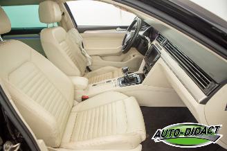Volkswagen Passat GTE 1.4 TSI Variant Connected Series Plus picture 19