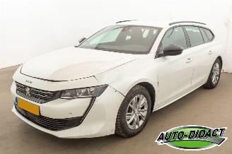 Voiture accidenté Peugeot 508 SW 1.2 Automaat Puretech Active Pack Business 2022/3