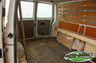 Volkswagen Transporter 2.0 TDI Airco Navi picture 30