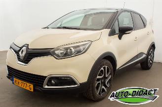 Voiture accidenté Renault Captur 0.9 TCe Clima Dynamique 2015/5