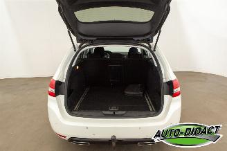 Peugeot 308 1.2 PureTech Clima Navi Pano Camera Blue Lease Executive picture 40