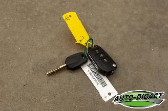 Peugeot 308 1.2 PureTech Clima Navi Pano Camera Blue Lease Executive picture 28