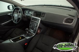 Volvo V-60 1.6 D2 Kinetic Clima Navi picture 17