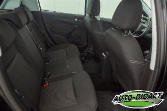 Peugeot 208 1.2 PureTech 66.812 km NAP Airco Blue Lion picture 22