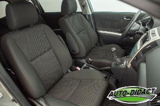 Toyota Verso 1.8 VVT-i Luna Clima Navi NAP picture 17