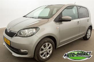 krockskadad bil auto Skoda Citigo 1.0 Automaat Airco Greentech Style 2019/6