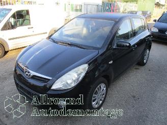 Salvage car Hyundai I-20 i20 Hatchback 1.2i 16V (G4LA) [57kW]  (09-2008/12-2012) 2010