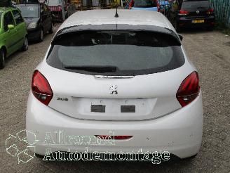 Peugeot 208 208 I (CA/CC/CK/CL) Hatchback 1.2 Vti 12V PureTech 82 (EB2F(HMZ)) [60k=
W]  (03-2012/12-2019) picture 8