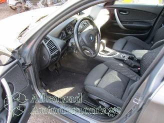 BMW 1-serie 1 serie (E87/87N) Hatchback 5-drs 120i 16V (N43-B20A) [125kW]  (03-200=
7/06-2011) picture 10