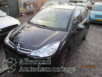 Vrakbiler auto Citroën C3 C3 (SC) Hatchback 5-drs 1.0 Vti 68 12V (EB0(ZMZ)) [50kW]  (08-2012/10-=
2016) 2013