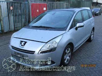 Vrakbiler auto Peugeot 5008 5008 I (0A/0E) MPV 1.6 THP 16V (EP6CDT(5FV)) [115kW]  (09-2009/03-2017=
) 2011