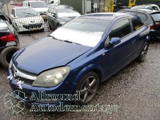 Auto da rottamare Opel Astra Astra H GTC (L08) Hatchback 3-drs 2.0 16V Turbo (Z20LEL(Euro 4)) [125k=
W]  (03-2005/10-2010) 2006