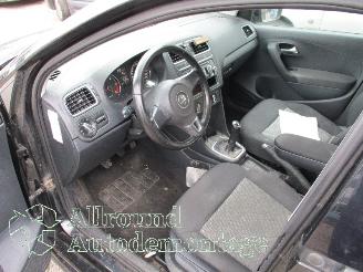Volkswagen Polo Polo V (6R) Hatchback 1.2 TDI 12V BlueMotion (CFWA(Euro 5)) [55kW]  (1=
0-2009/05-2014) picture 10