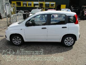 Fiat Panda Panda (312) Hatchback 0.9 TwinAir 60 (312.A.6000) [44kW]  (12-2013/...=
) picture 8