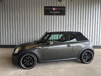  Mini Cooper S Cabrio Automatic / Navigation 2010/10