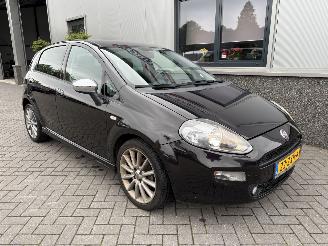 Schadeauto Fiat Punto Evo 0.9 TwinAir Sport 2013/2