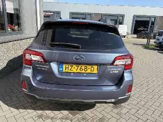 Subaru Outback 2.5i Premium picture 4