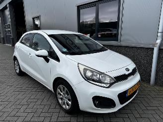 Avarii autoturisme Kia Rio 1.4 CRDI Plus Pack 2014/7