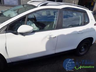 Peugeot 2008 2008 (CU), MPV, 2013 / 2019 1.2 12V e-THP PureTech 110 picture 6