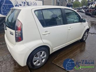 Daihatsu Sirion Sirion 2 (M3), Hatchback, 2005 1.0 12V DVVT picture 7