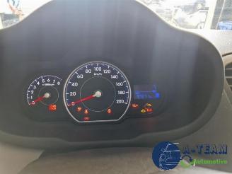 Hyundai I-10 i10 (F5), Hatchback, 2007 / 2013 1.1i 12V picture 5