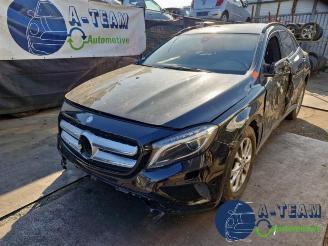 Salvage car Mercedes GLA GLA (156.9), SUV, 2013 / 2019 1.6 180 16V 2017/1