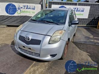 Auto da rottamare Toyota Yaris Yaris II (P9), Hatchback, 2005 / 2014 1.3 16V VVT-i 2008/6